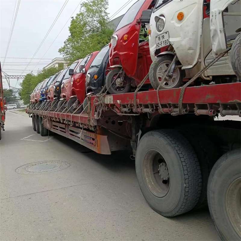 安龙县泽普县：物流专线的高效货运之旅