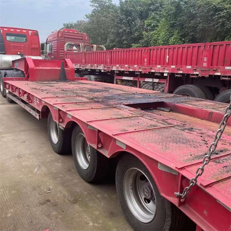 安龙县曲麻莱县：物流专线的高效货运之旅