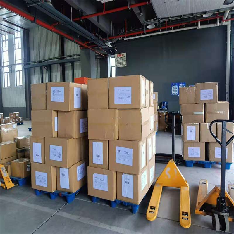 安龙县集安市物流专线：普货冷链快运的多元世界