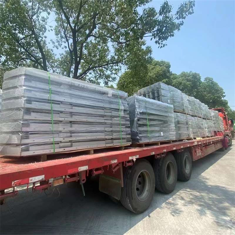 安龙县玛纳斯县进仓物流：专线直达的多元货运之旅