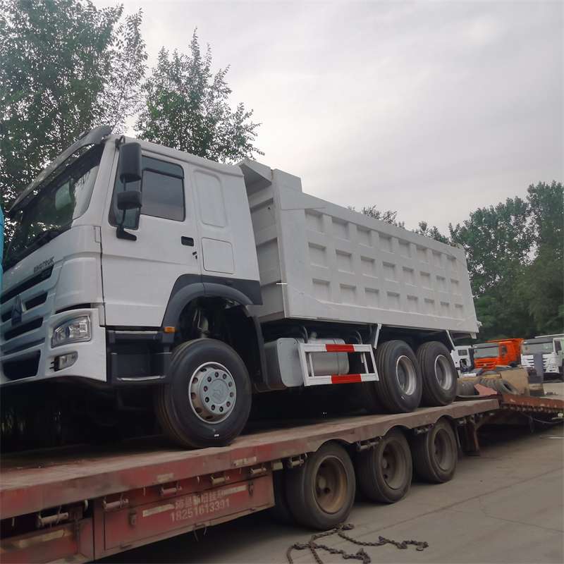 安龙县探索雄关区多元物流运输的奥秘