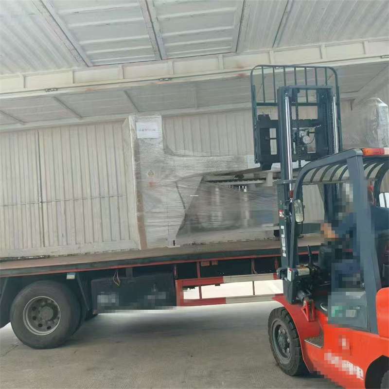 安龙县堆龙德庆区：物流专线的高效货运之旅